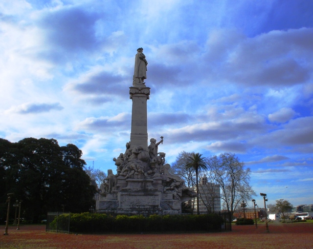 Cristoforo Colombo looks out over the Rio de la Plata in Buenos Aires. - Columbus Day - Holiday - Buenos Aires - Statue - Angry Sky 